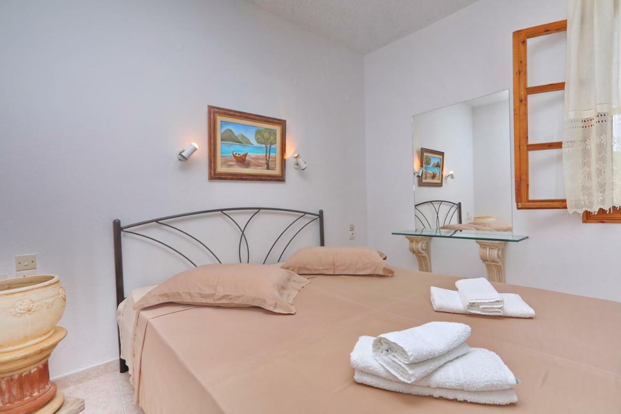 Marlitsis Apartments & Studios Skopelos Town Exterior photo